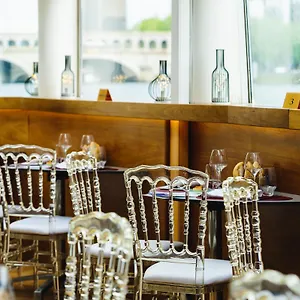 Hotel Vip Yacht &, Parigi